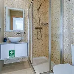 Apartment Two Bed In Albur Village, 2g *